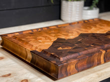 Heirloom Edition - Rocky Mountain End Grain Cutting Board (21.75" x 13.5" x 1.75") Variant #2