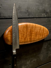 Curly Cherry Magnetic Knife Pebble - 5 Knives (B)