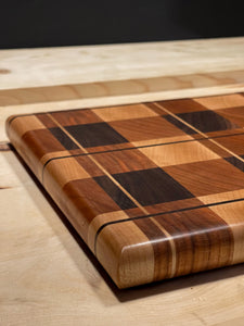 Small Plaid End Grain Prep Board (14" x 8.5" x 1")